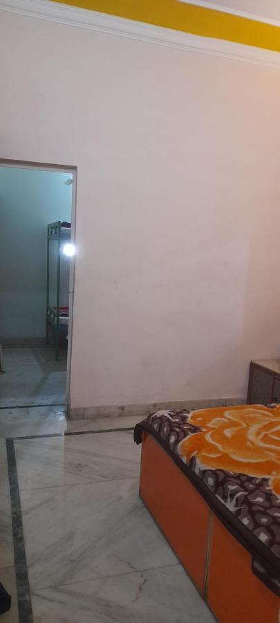 G Vibes Guest House Agra  Zewnętrze zdjęcie