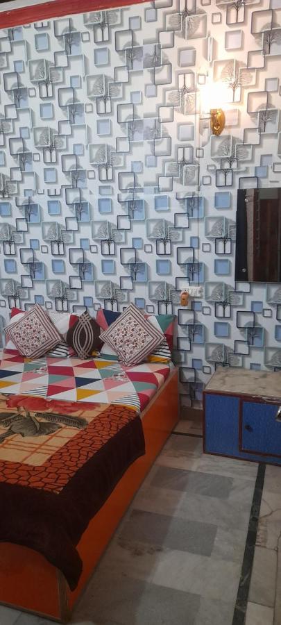 G Vibes Guest House Agra  Zewnętrze zdjęcie