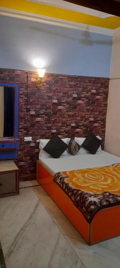 G Vibes Guest House Agra  Zewnętrze zdjęcie
